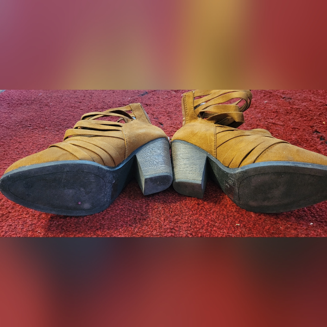 Rue 21 Brand Size 7